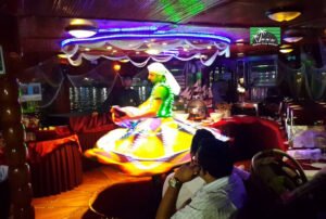 tanoura dance at dhow cruise in Dubai